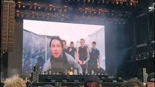Falling in reverse - Intro La vie en Rose Hellfest 2025
