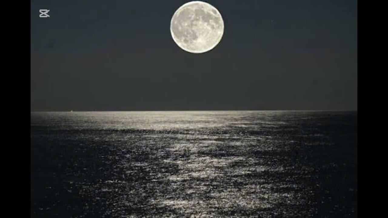 Το φεγγάρι του Αυγούστου 