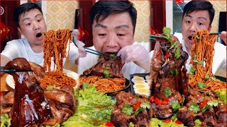 ASMR FOOD EATING VIDEOS | Xiaofeng Mukbang Meat with Fried Noodles and Egg