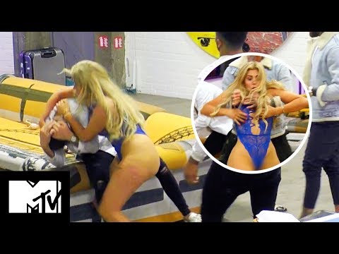 Oh Sh*t! Chloe Goes Pure Akka At Sam Over Norty Club Chat | Geordie Shore 1607