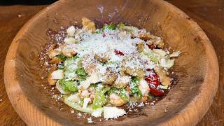 🥗🔥 Ganze Garnelen-Caesar-Salatschüssel für zu Hause! Dieses Salatrezept wird Sie überraschen! #caesa