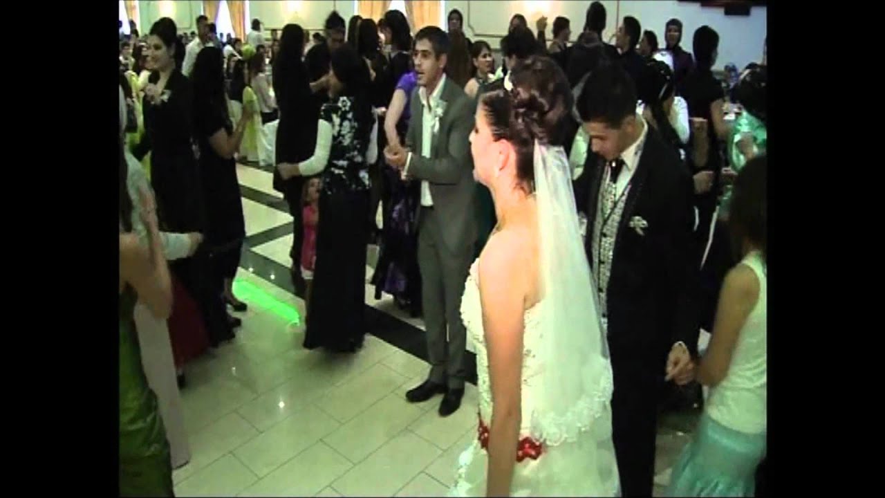 Düğün-Şişeler  A benim söm söm yarim.wmv