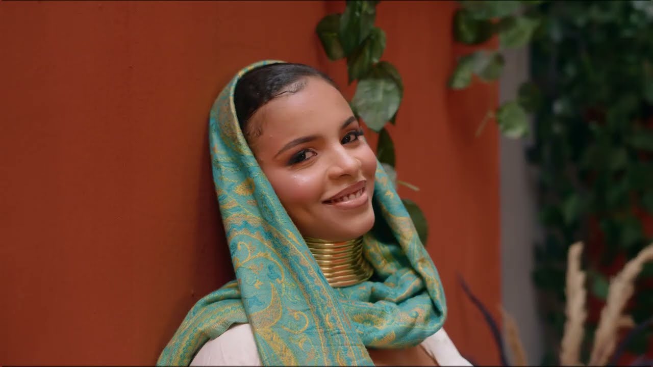 Sleduj Ekunrawo - Halima (Official Music Video) feat. Jux na YouTube Sleduj Ekunrawo - Halima (Official Music Video) feat. Jux na YouTube