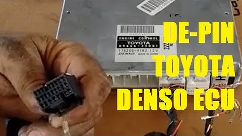 De-Pinning Toyota DENSO 122-pin ECU Harness Connector Terminal