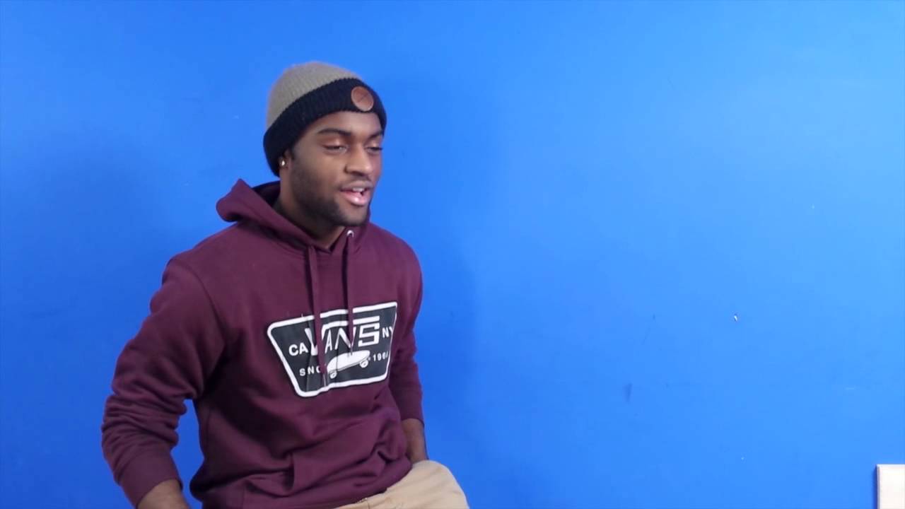 Vinyl vs MP3, A Signature Voice Production