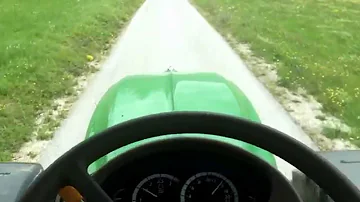 Kolik koní má traktor John Deere 6230 Premium?