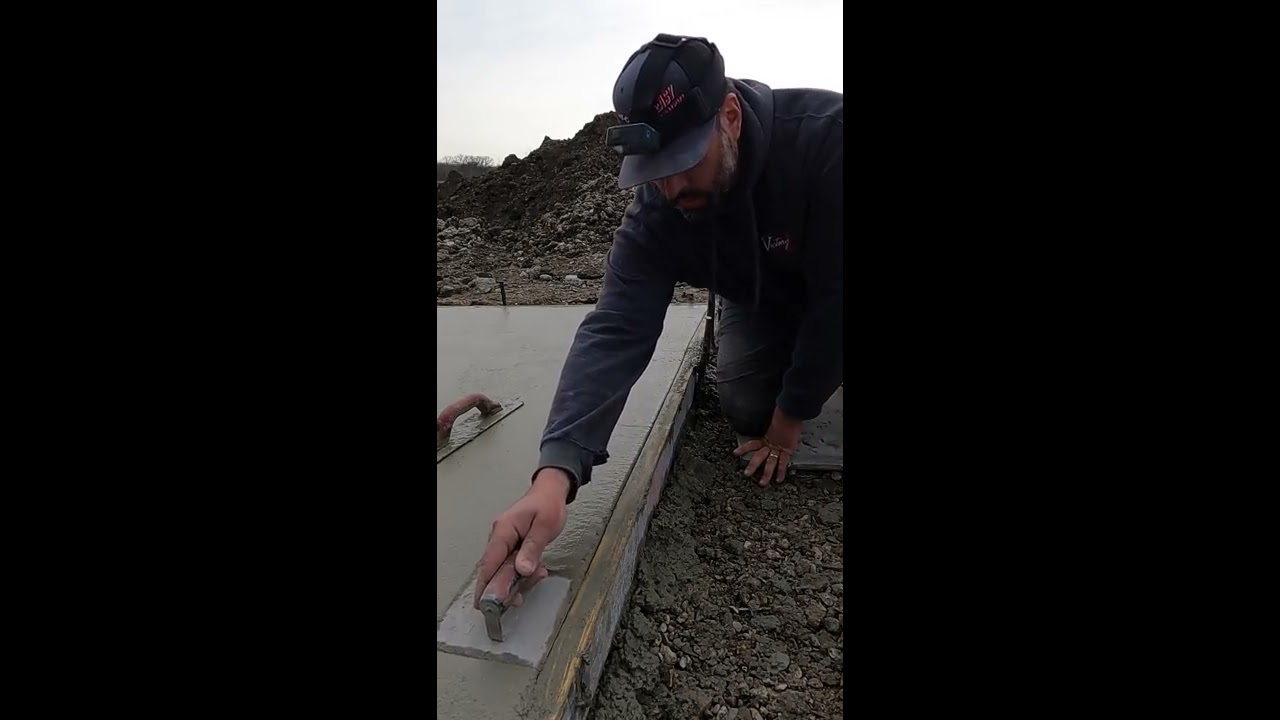 How To Use A Concrete Edger
