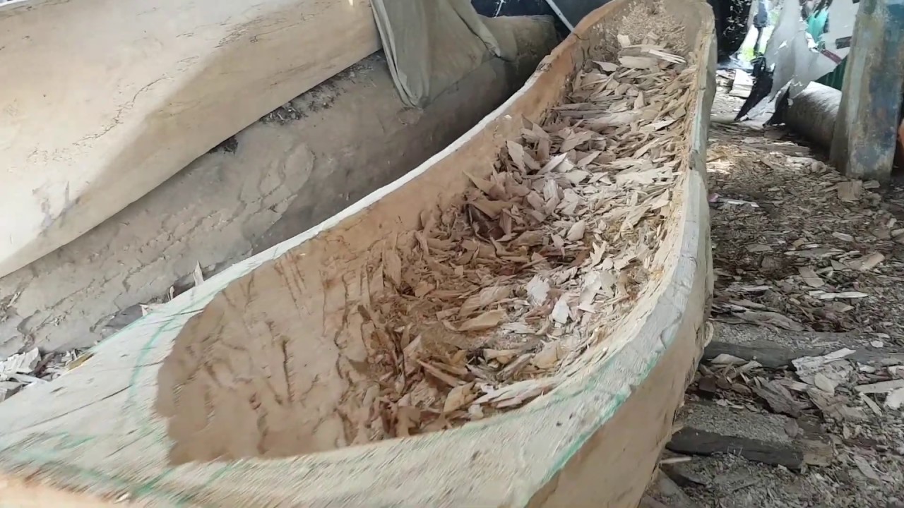 Canoa Feita De Um So Tronco Nome Barco De Um Pau So Canoa Artesanal Da Arvore Guapuruvu Youtube