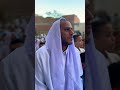 عليم الله بالحال 