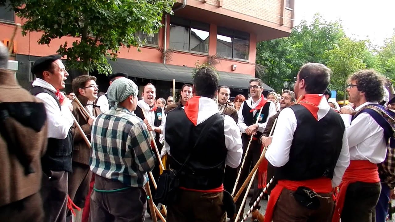 Ronda Pico Cordel,desfile de carretas.