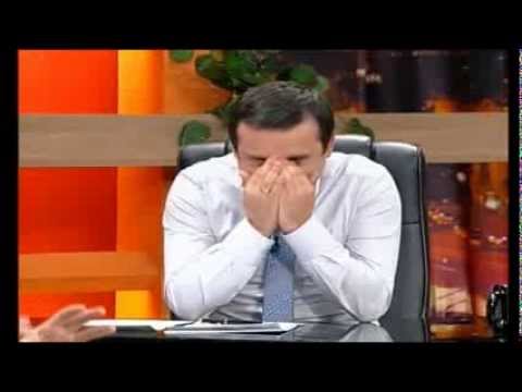 შალვას თავგადასავლები აქუსთან