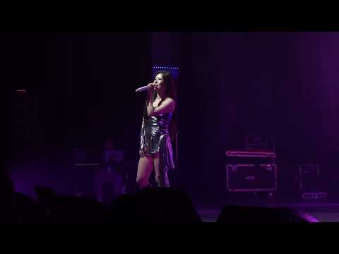 240519 휘인(Whee In) - EASY (Feat. Sik-K) - Los Angeles 4K