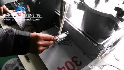 Epoxy dispensing machine with two component mixing/meter TH-2004AB1