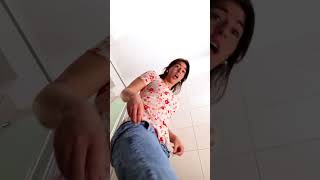 Famous Restroom Revelations: Clever Hacks You Didn't Know! 🚻✨ Net Worth