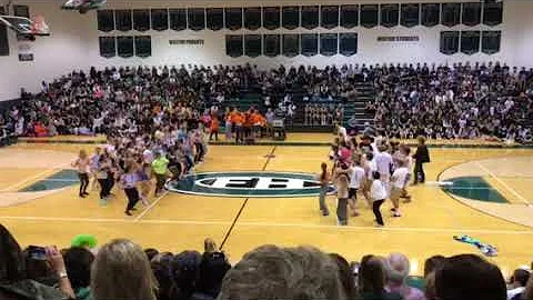FHC SENIOR LIP SYNC PERFORMANCE!