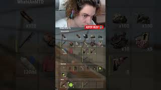 ПРО ИГРОК против ЧИТЕРА в РАСТ RUST  #rust #раст #стрим #youtubeshorts #life