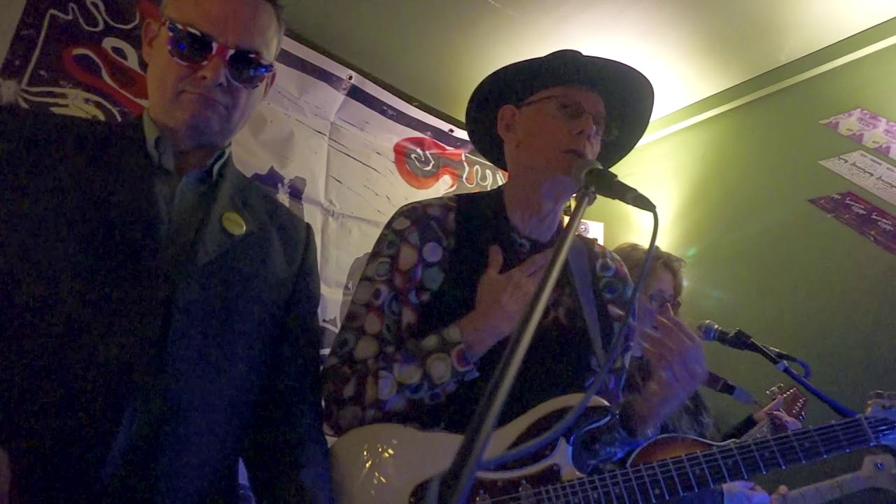 Watch Jowe Head & Friends "Joseph Cornell" (Le Motel, Paris / 16.01.2020) on YouTube Watch Jowe Head & Friends "Joseph Cornell" (Le Motel, Paris / 16.01.2020) on YouTube