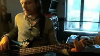 NMA bass cover-nothing dies easy.wmv