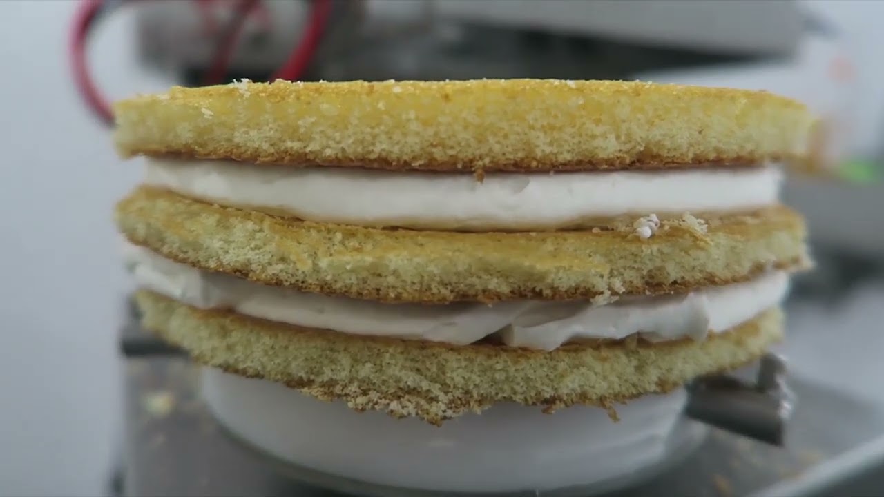 🎂 From First Slice to Final Decoration - We’ve Got Your Cake Covered 🍰