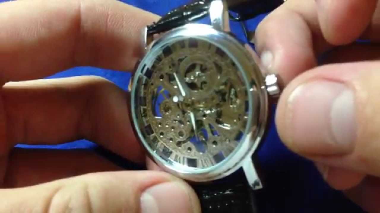 How To Wind A Manual Watch