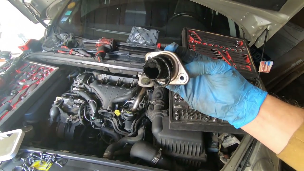 Entretien / nettoyage admission Diesel, moteur 2L hdi 16v.