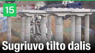 Piet Korjoje Sugriuvo Tiesiamo Greitkelio Tiltas uvo Keturi mons