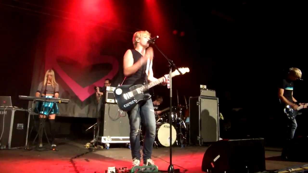 Wishing I Was 23 - R5 - 2/8/13 @ Metro Theatre in Sydney, Australia