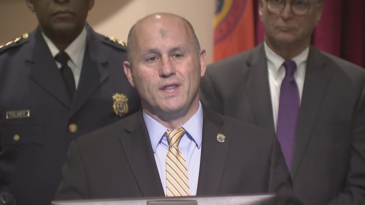 Nassau County Police Discuss Officer-Involved Shooting In Queens - YouTube