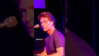 Richard Marx Performs “Right Here Waiting” Live Acoustic NYC! 10/29/22