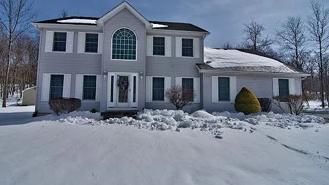 19 Cobblestone Ln | Marcie Petrucelli