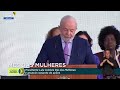 Lula lança pacote de ações para mulheres e destaca 'obrigatoriedade' de salários iguais