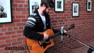 Dan Mangan performs &quot;Leaves, Trees, Forest&quot; on Exclaim!