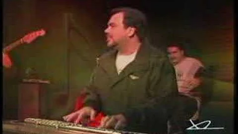 RICARDO LEMVO: "Mama Kiyelele"