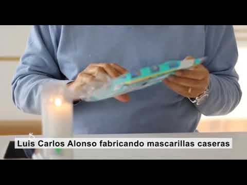 Dr. Luis Carlos Alonso fabrica mascarillas caseras contra el Covid-19