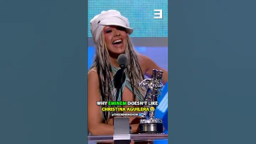 This Is The Reason EMINEM Doesn't Like CHRISTINA AGUILERA😂