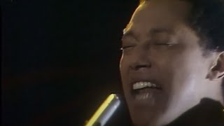 Labi Siffre - Solid Love - The Kenny Everett Video Show S01E07 - 14/08/1978