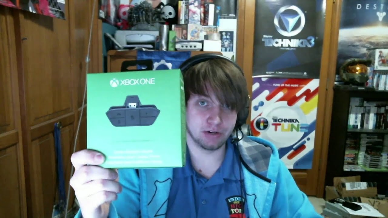 Unboxing The New Xbox One Stereo Headset Adapter
