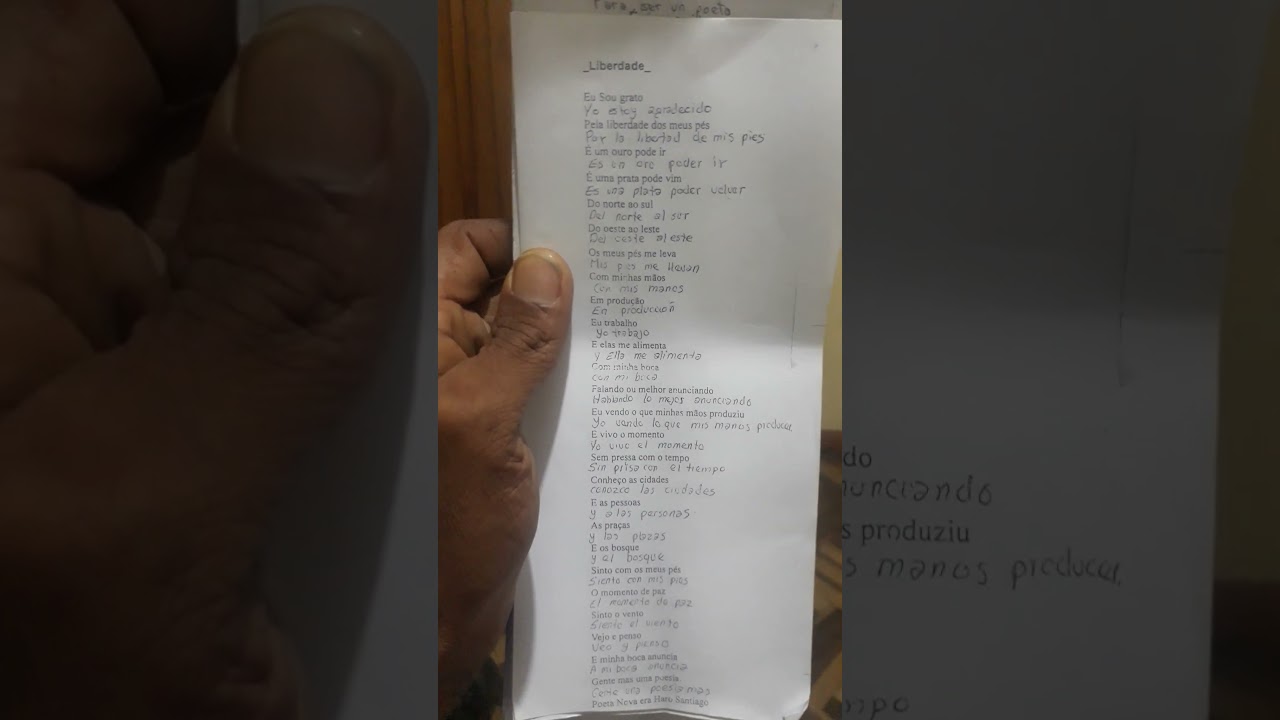Poesía pedagógica"Libertad" um texto em portugués traduzido em español