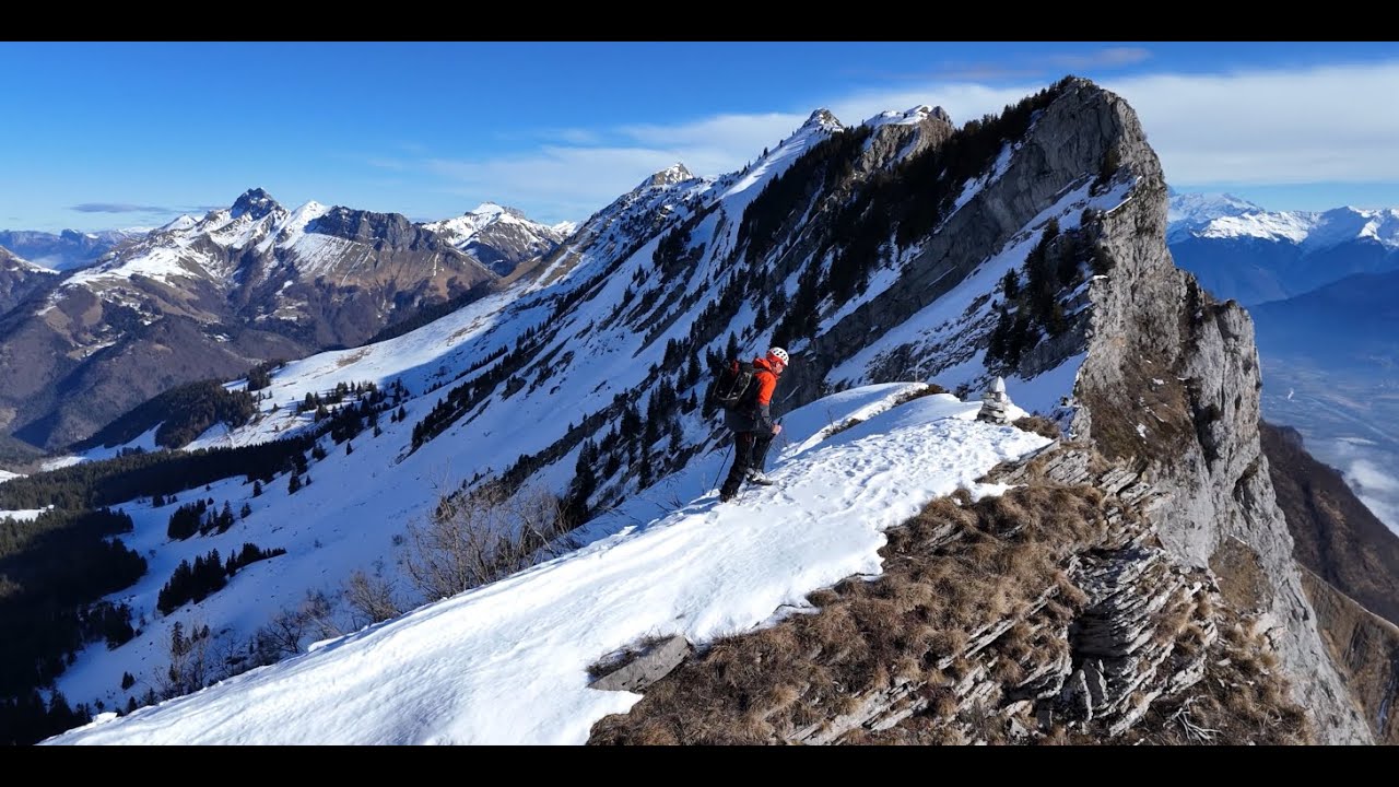 Ski de rando Col d'Arclusaz et Chapeau Napoleon