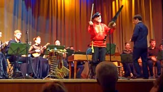 Moscow Folklore Concert, The FUNNY GUY plays the saw by downeaster11 23 views 2 years ago 9 minutes, 10 seconds