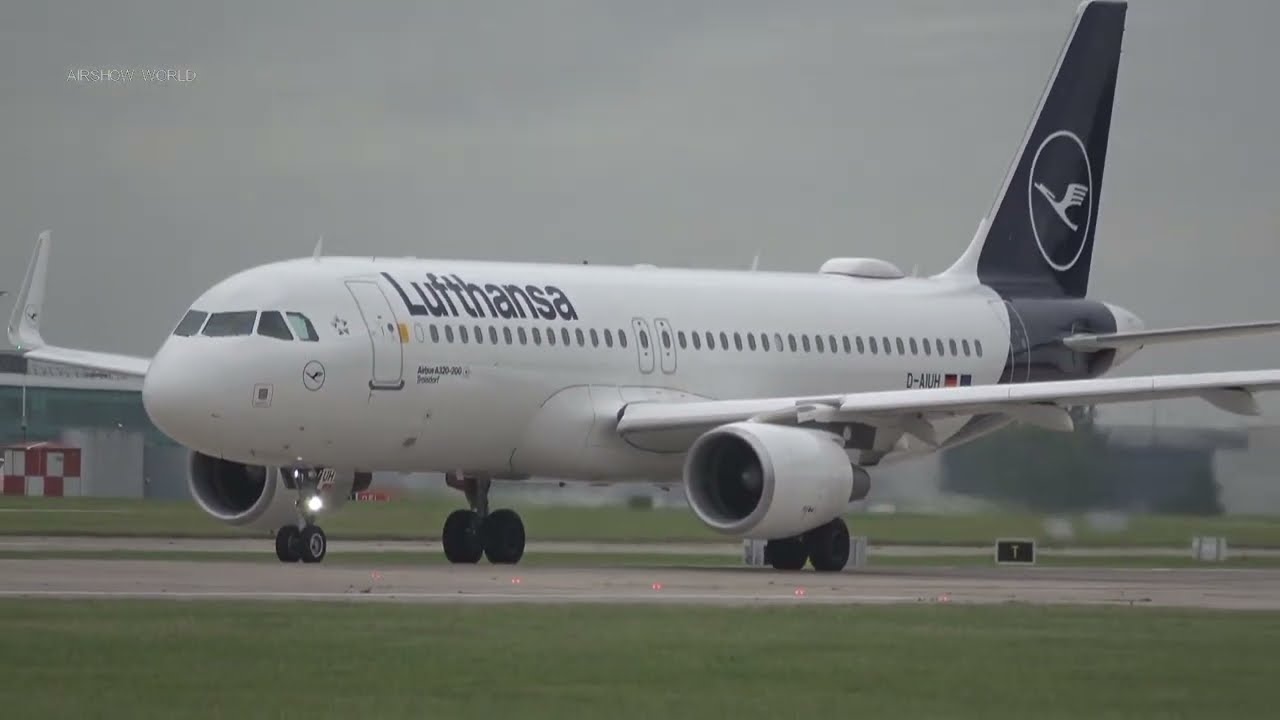 Live Airfield Stream Manchester Airport 25th August - YouTube