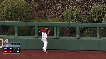 MIL@PHI: Davis scores on Revere