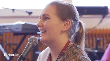 Radhe Radhe Ho - Shankaridasi | Kirtan Sessions