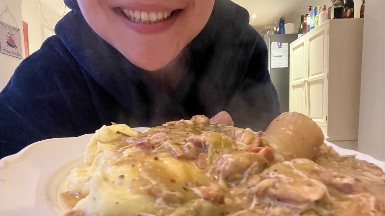 ASMR MUKBANG CHICKEN THIGH AND LEEK CASSEROLE
