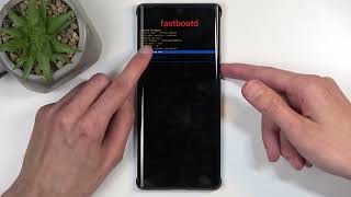 Wie starte ich das INFINIX Zero 40 5G in den Fastboot-Modus?