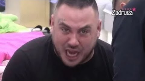 Filip Car PRE*TI novinarima Republike - hvali se kako je hteo da BI**JE UREDNIKA