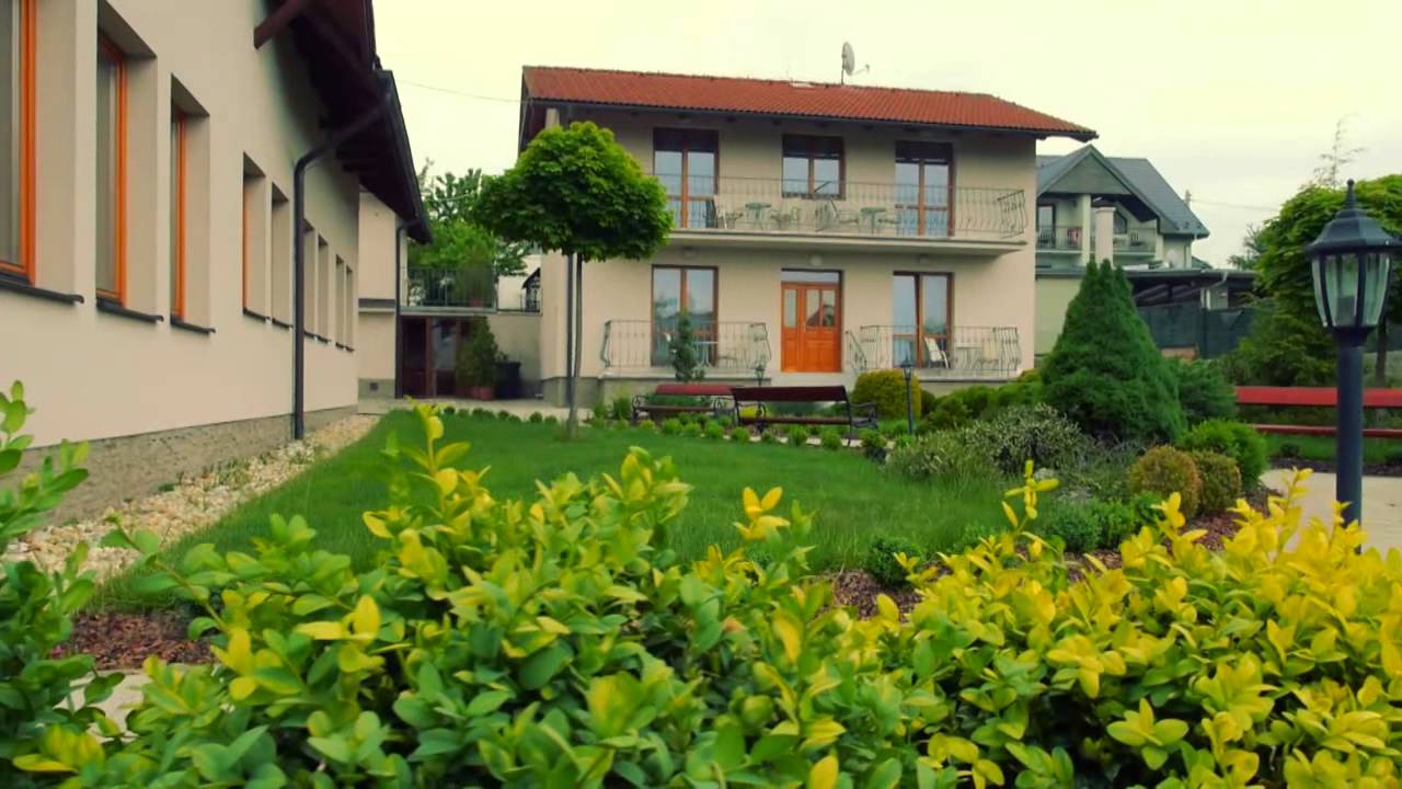 Penzión Karen - Ubytovanie Podhájska