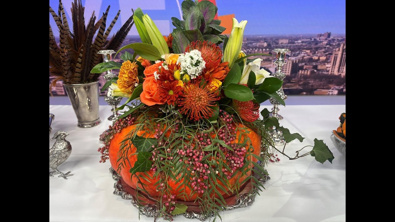 Holiday floral arrangements on "Live In The D"