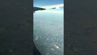 KLM 705 - Over London - Sobrevoando Londres
