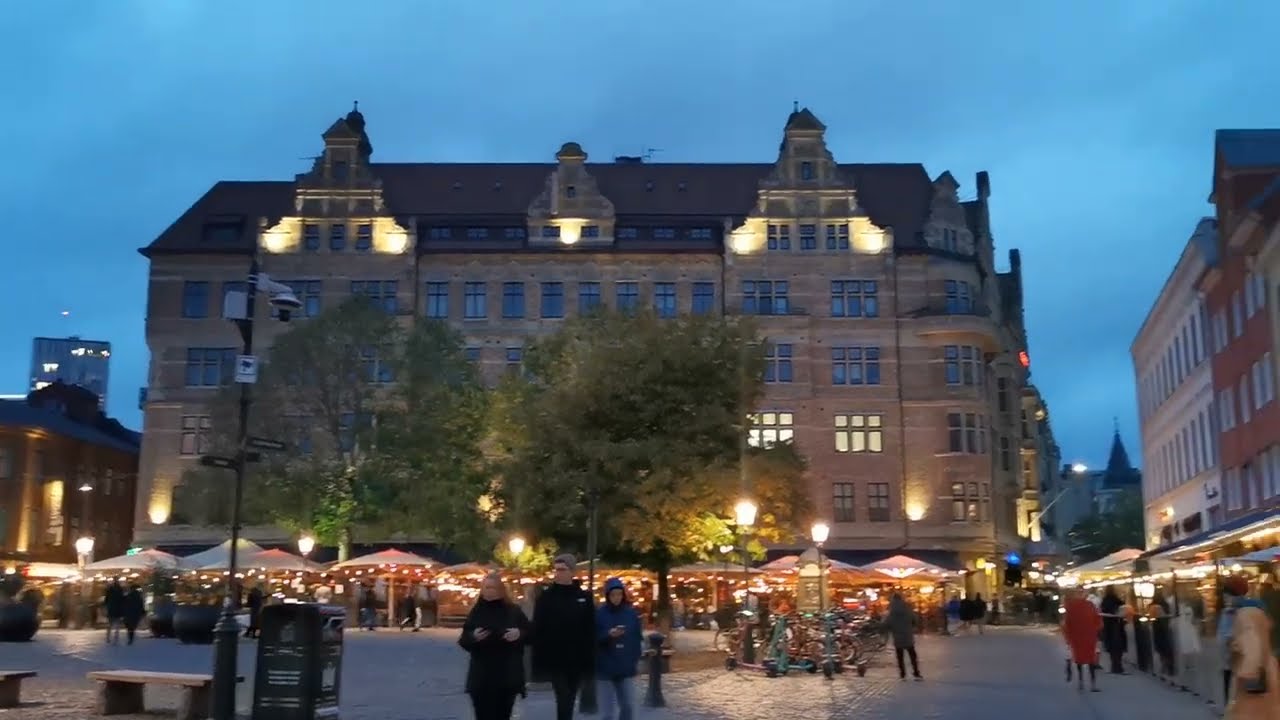 Lilla Torget - Little square - here is life and joy -  Malmø  - Sweden - nov 23